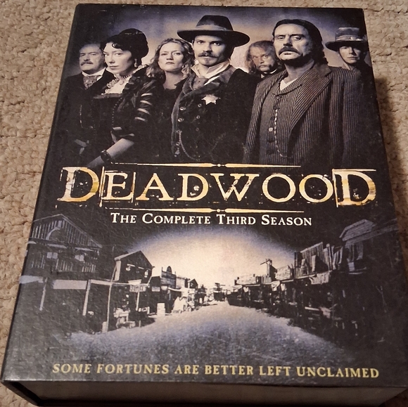 DEADWOOD Complete Third Season Box Set on DVD - Picture 1 of 2